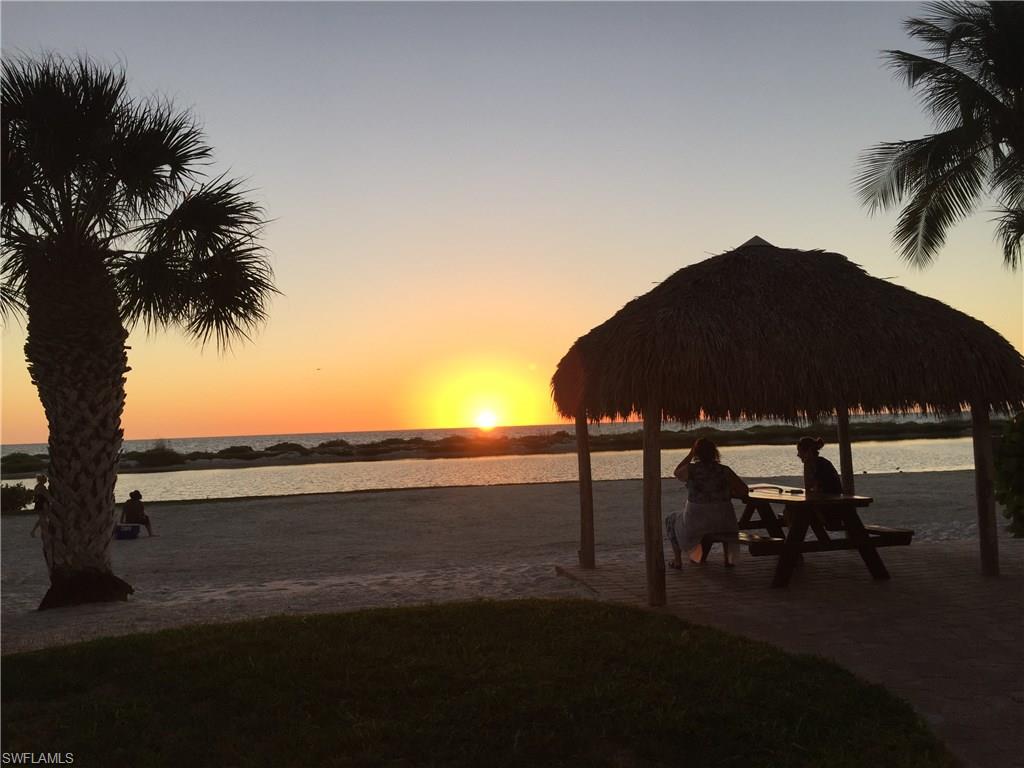 EDEN HOUSE CONDO - Residential