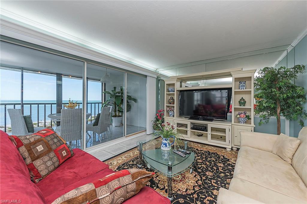 EDEN HOUSE CONDO - Residential