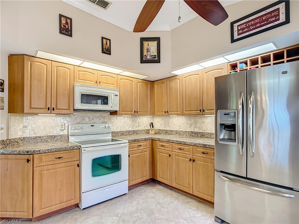 DEL VERA COUNTRY CLUB - Residential