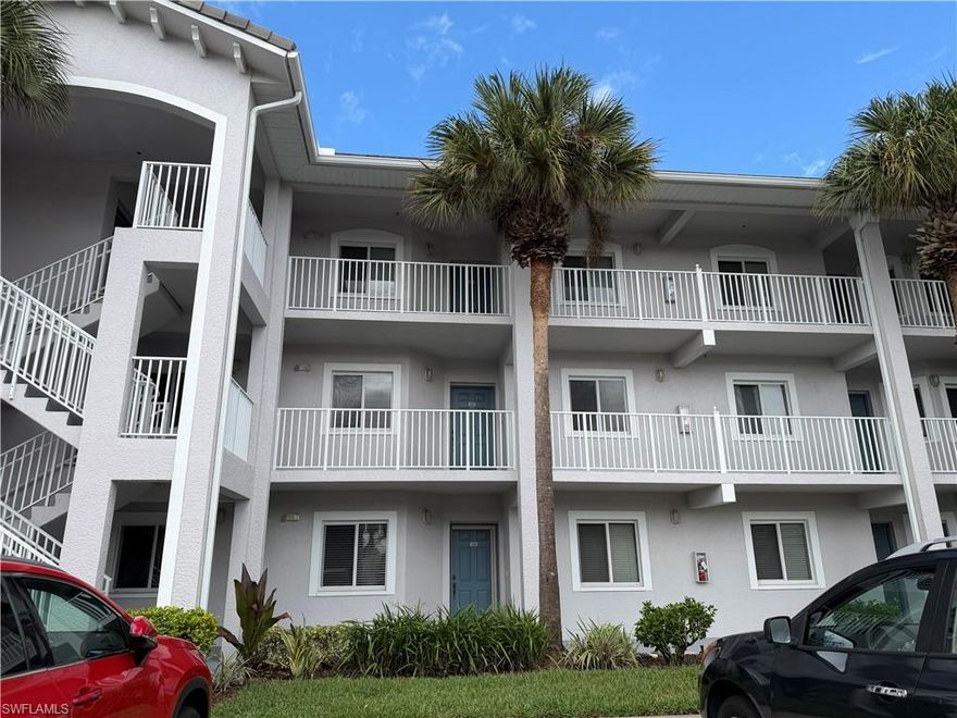 Beautifully furnished 2BR/2BA condo in desirable Blue Heron. Features an open floor plan, abundant natural light, and private balcony. Offered turnkey. Enjoy gated community amenities including pool and clubhouse. Conveniently located near downtown Naples, beaches, shopping, and dining. Available for annual rental—move-in ready!