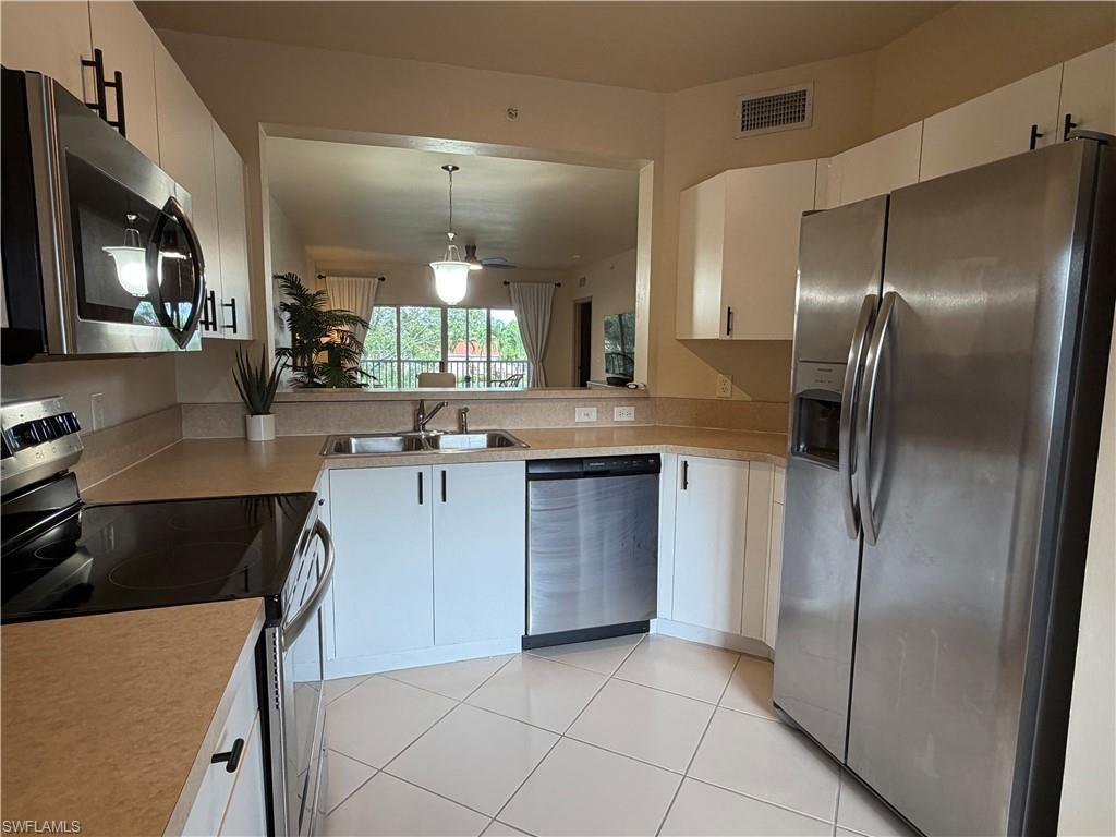 BLUE HERON - Residential Lease