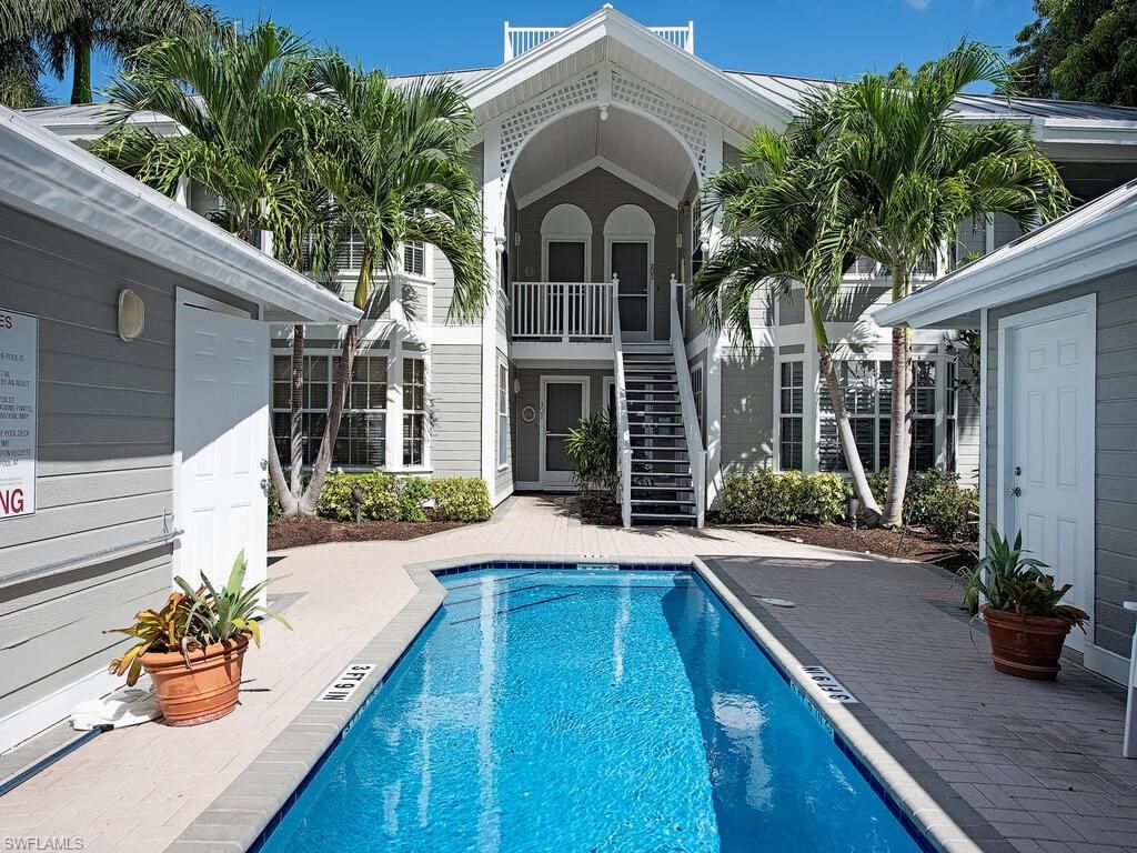 Photo of 231 2nd AVE S #102, NAPLES, FL 34102 (MLS # 225038640)