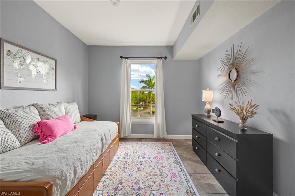 THE TIDES AT PELICAN LANDING - Residential Lease