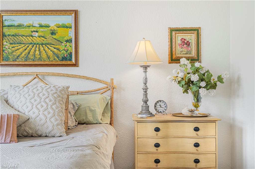 CHARDONNAY - Residential