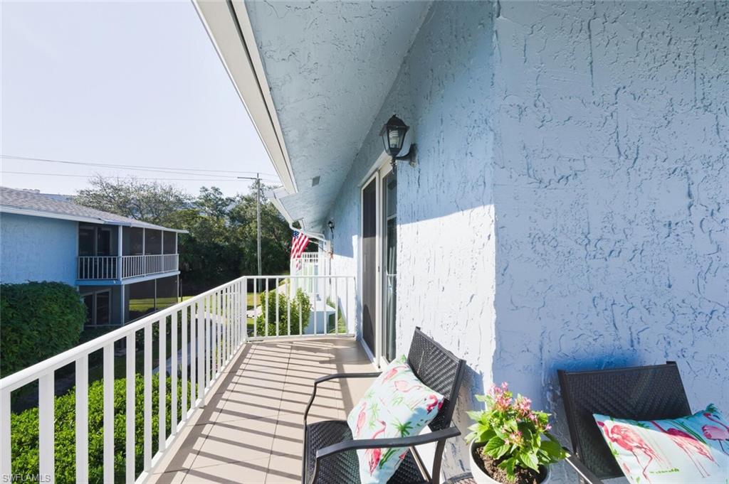 GLADES COUNTRY CLUB - Residential