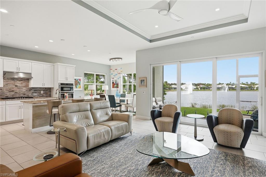 8936 Saint Lucia DR 101
