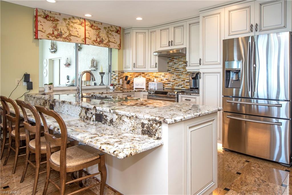 ISLES OF CAPRI - Residential