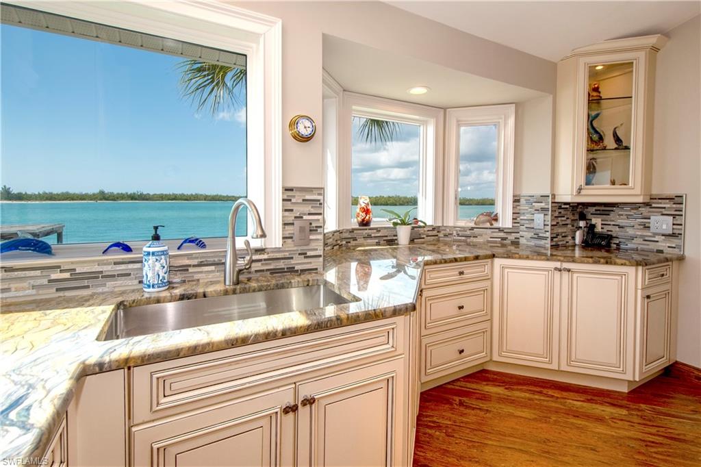 ISLES OF CAPRI - Residential