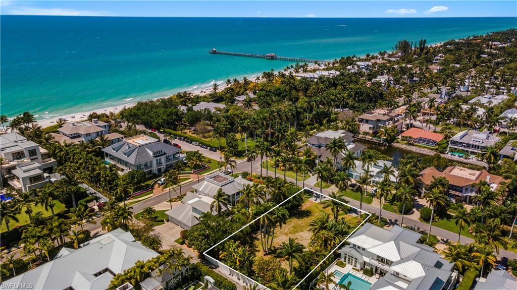 AQUALANE SHORES - Residential