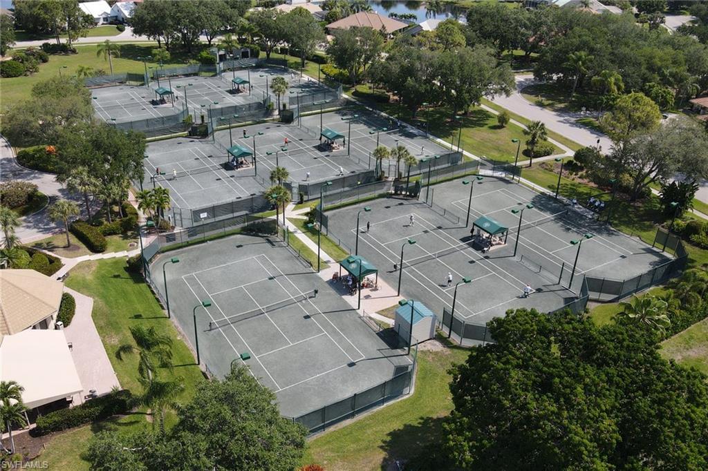 LONGSHORE LAKE - Residential