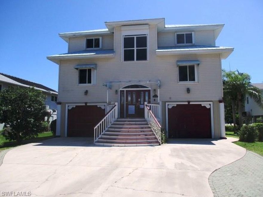 This is an auction. This spacious home offers 4 bedrooms, 3 baths, 2 car garage, open floor plan, large kitchen with lots of cabinets and counter space, 2 decks, covered patio and pool perfect for outdoor entertaining. A lot of work is needed here, bring your contractor and see the potential.