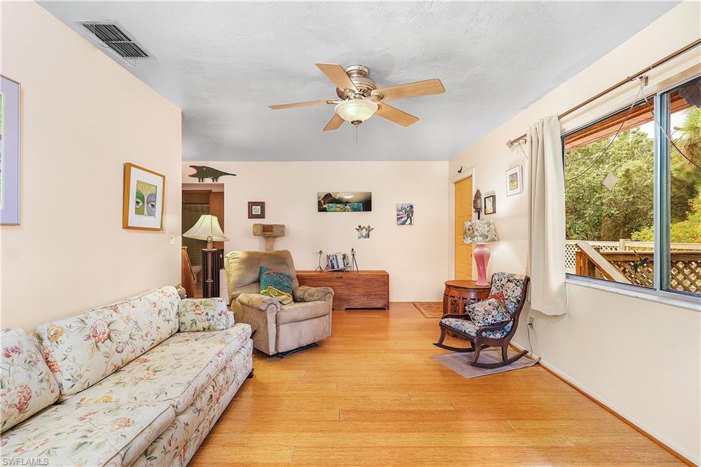 NESTING OF PINE ISLAND - Residential