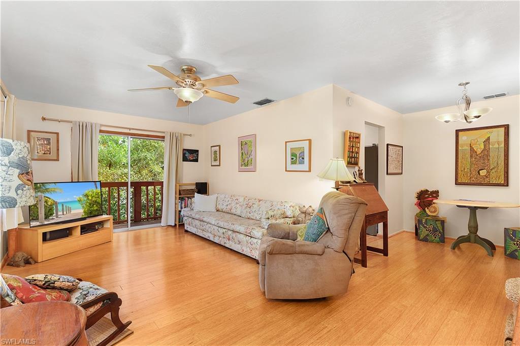 NESTING OF PINE ISLAND - Residential