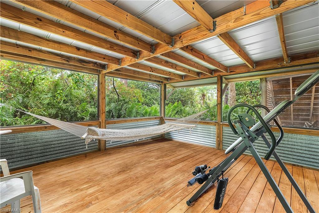 NESTING OF PINE ISLAND - Residential