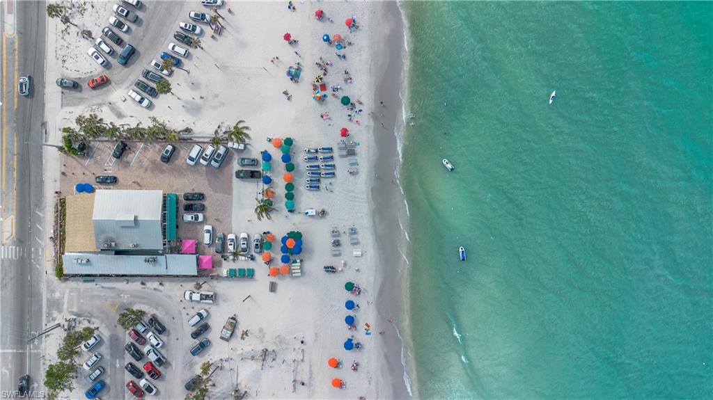 BEACH AND TENNIS CLUB - Residential Lease