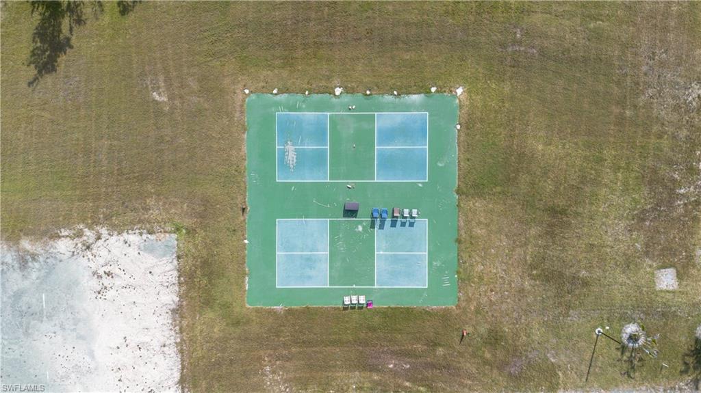 BEACH AND TENNIS CLUB - Residential Lease
