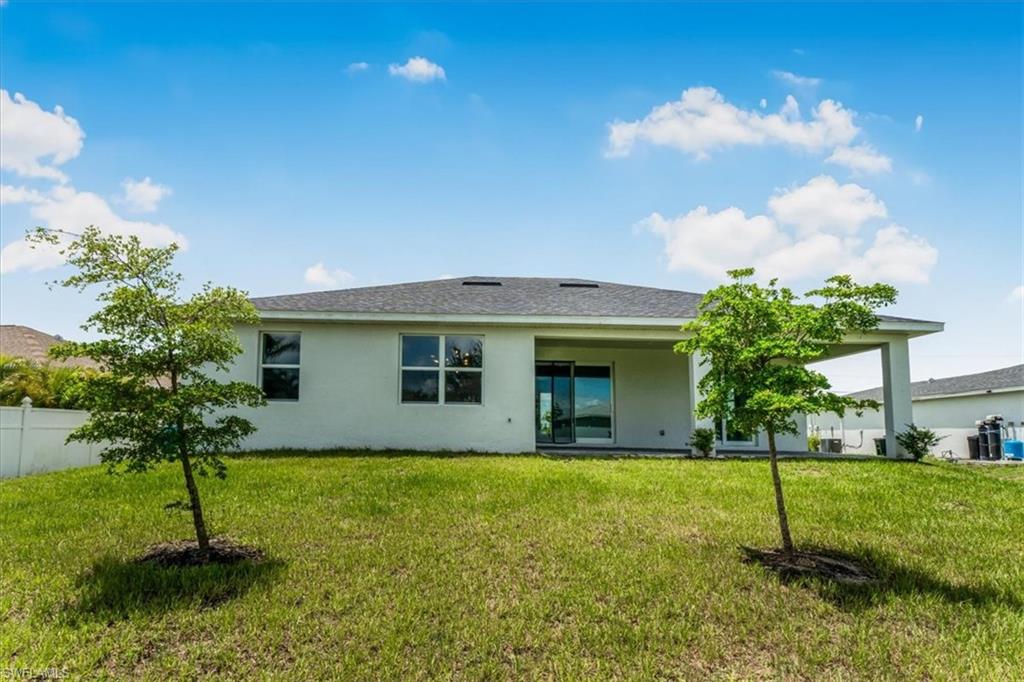 CAPE CORAL - Residential