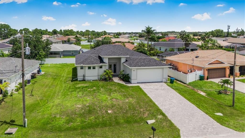 CAPE CORAL - Residential