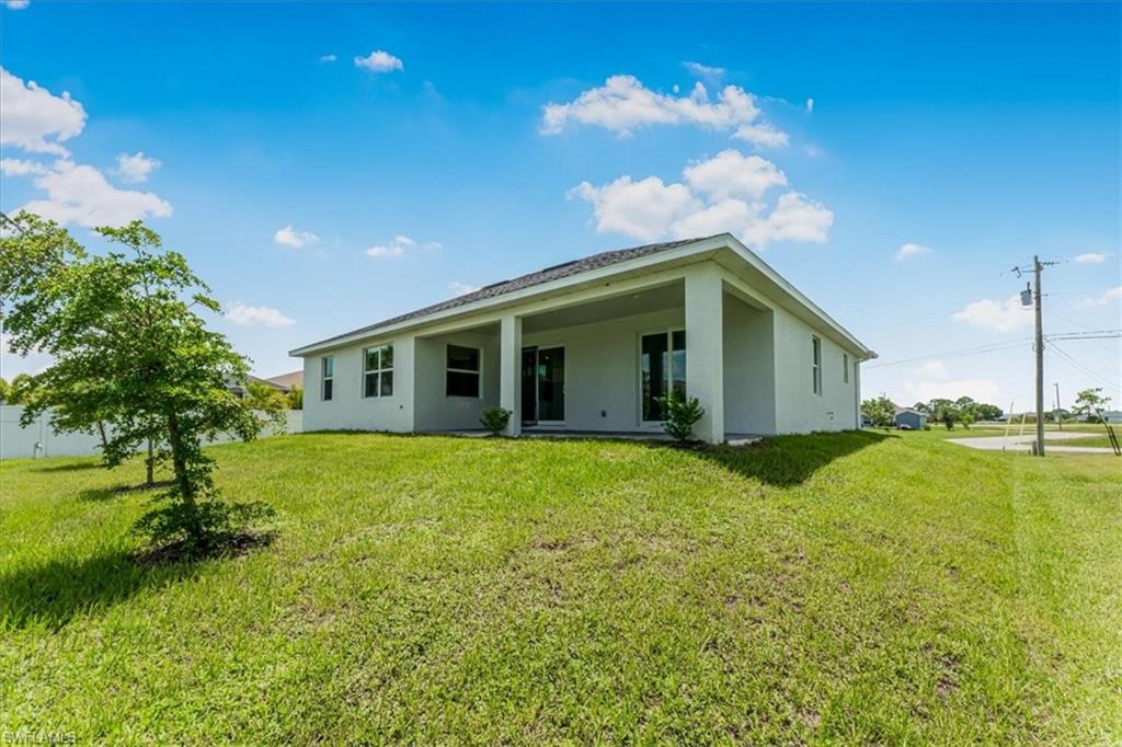 CAPE CORAL - Residential