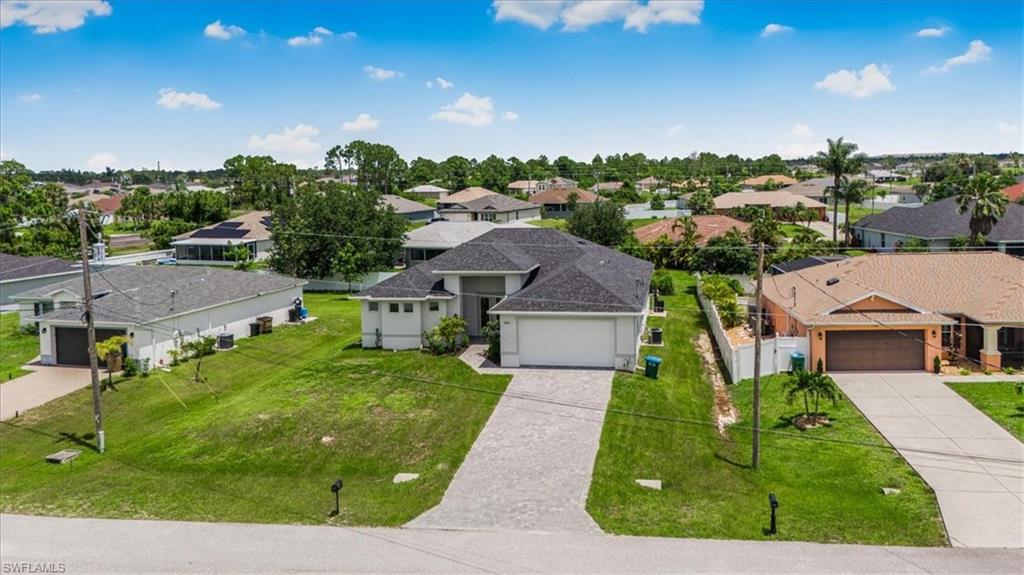 CAPE CORAL - Residential