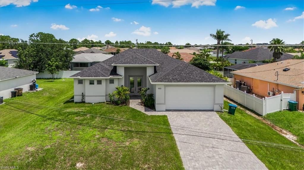 Photo of 1013 NE 39th TER, CAPE CORAL, FL 33909 (MLS # 226005390)