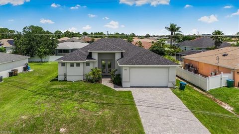 1013 NE 39th TER CAPE CORAL FL 33909