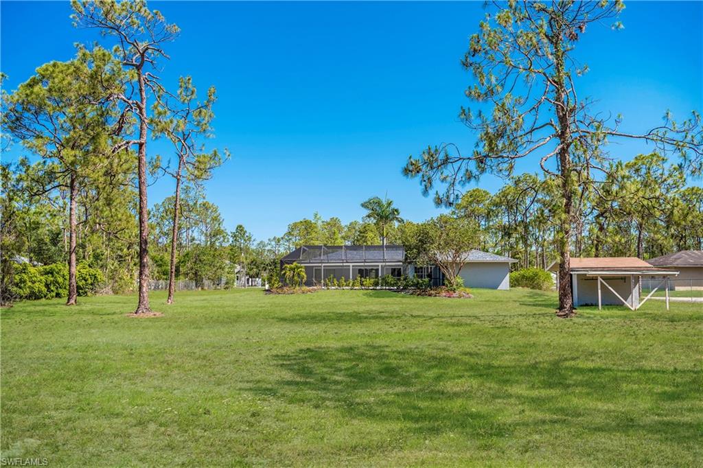 LIVINGSTON WOODS - Residential