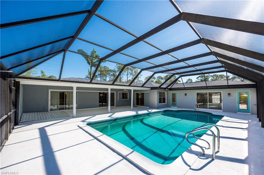 LIVINGSTON WOODS - Residential