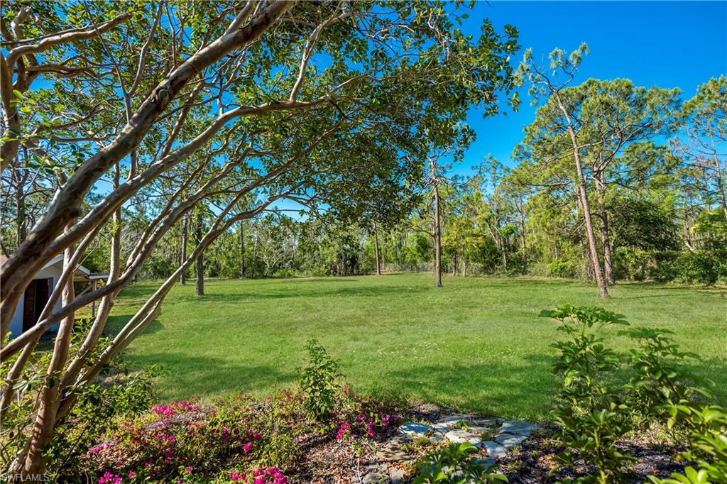 LIVINGSTON WOODS - Residential