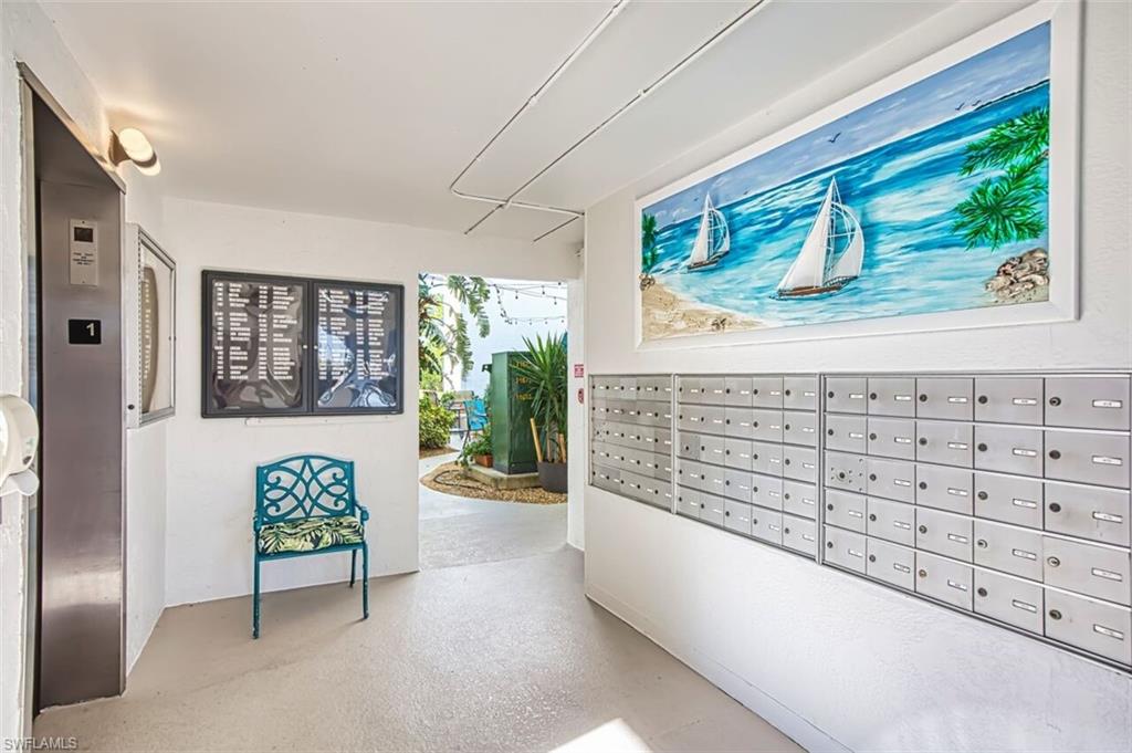 SEVEN LAKES - Residential