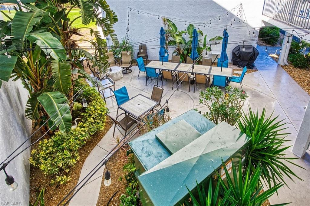 SEVEN LAKES - Residential