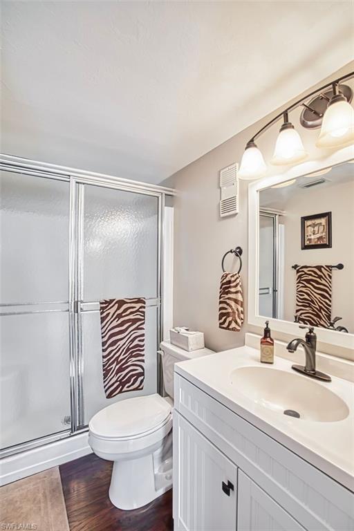 SEVEN LAKES - Residential