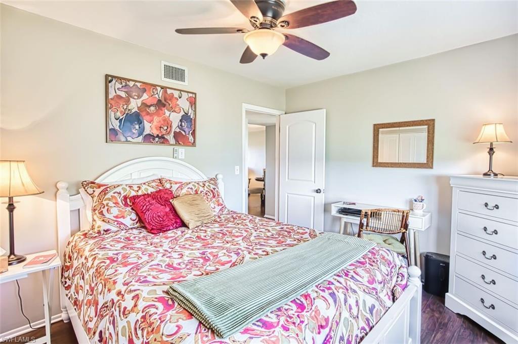 SEVEN LAKES - Residential