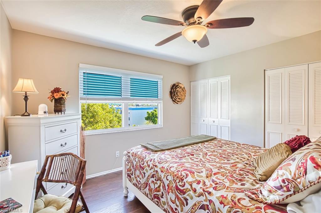 SEVEN LAKES - Residential