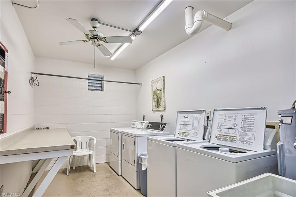 SEVEN LAKES - Residential