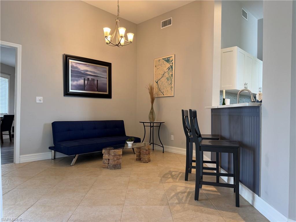 LAKESIDE CARRIAGE HOMES - Residential Lease