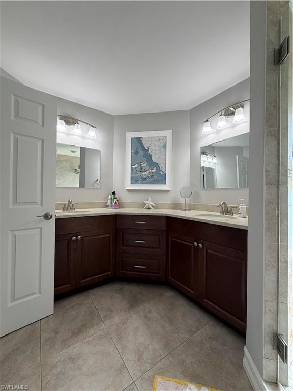 LAKESIDE CARRIAGE HOMES - Residential Lease