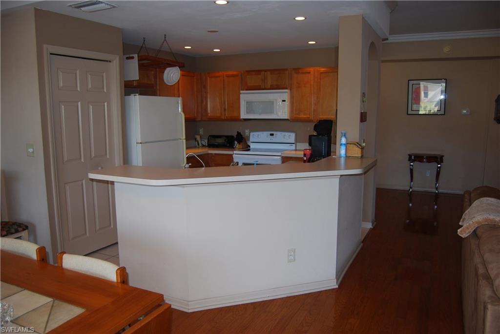 CYPRESS WALK - Residential