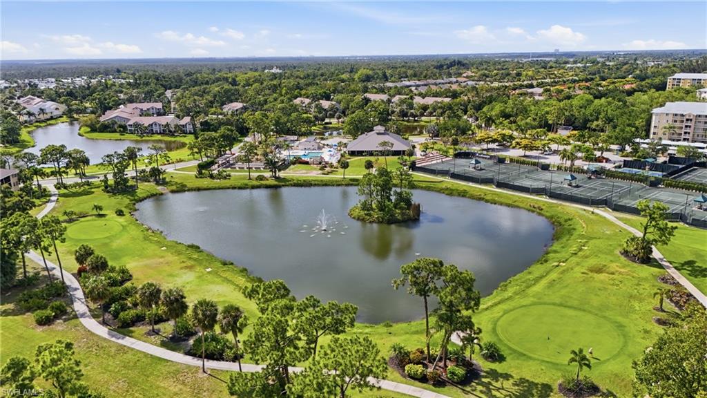 VILLAGE ON COURT SIDE - Residential