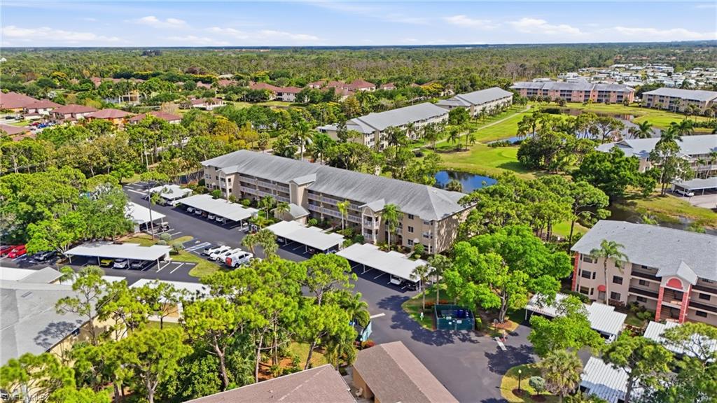 VILLAGE ON COURT SIDE - Residential