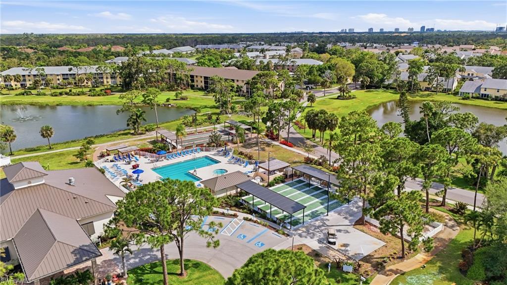 VILLAGE ON COURT SIDE - Residential