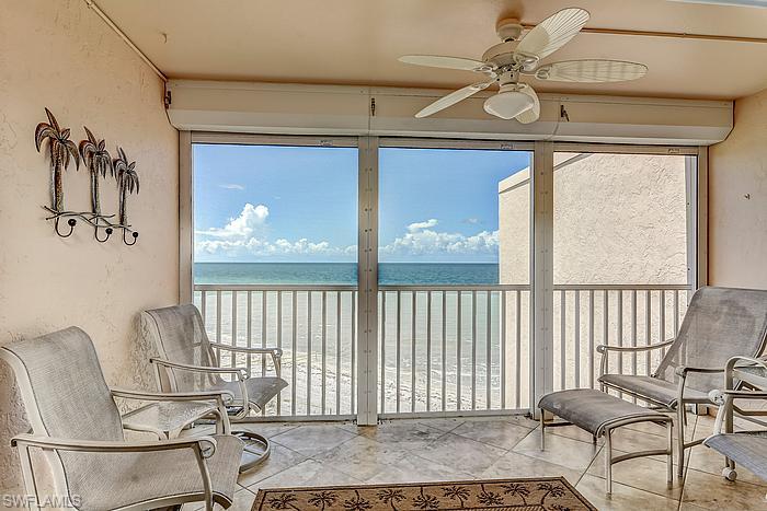 DOLPHIN WAY - Residential