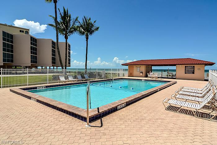 DOLPHIN WAY - Residential