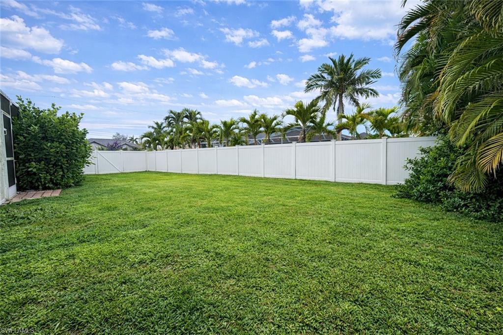 CAPE CORAL - Residential Lease