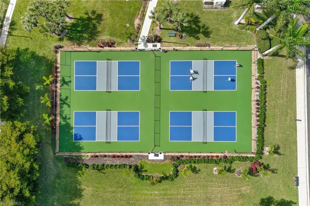 CROSS CREEK ESTATES - Residential