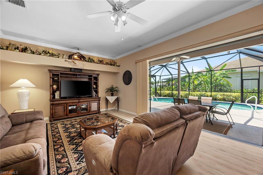 CROSS CREEK ESTATES - Residential