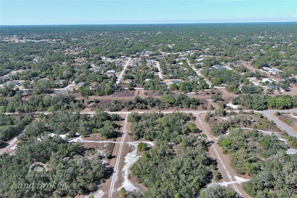 PORT CHARLOTTE - Land