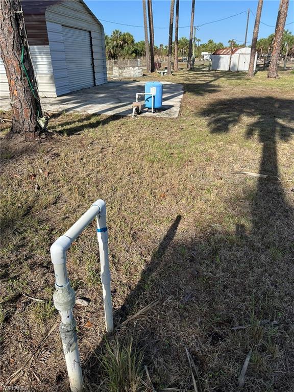 ACREAGE HEADER - Land