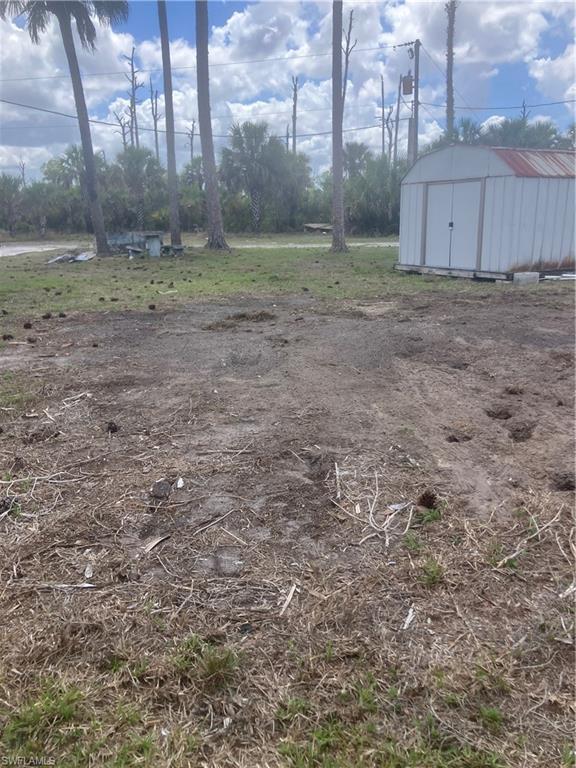 ACREAGE HEADER - Land