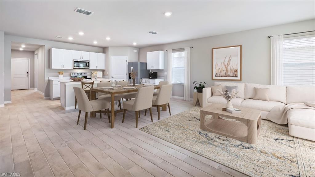 CAPE CORAL - Residential Lease